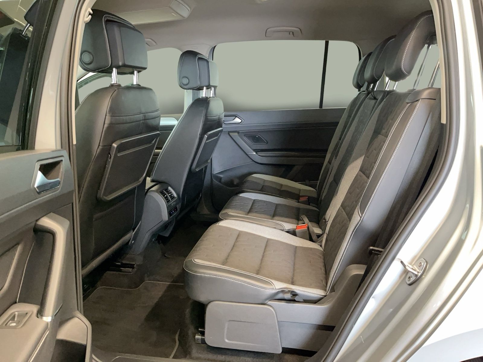 Volkswagen Touran - Bild 13