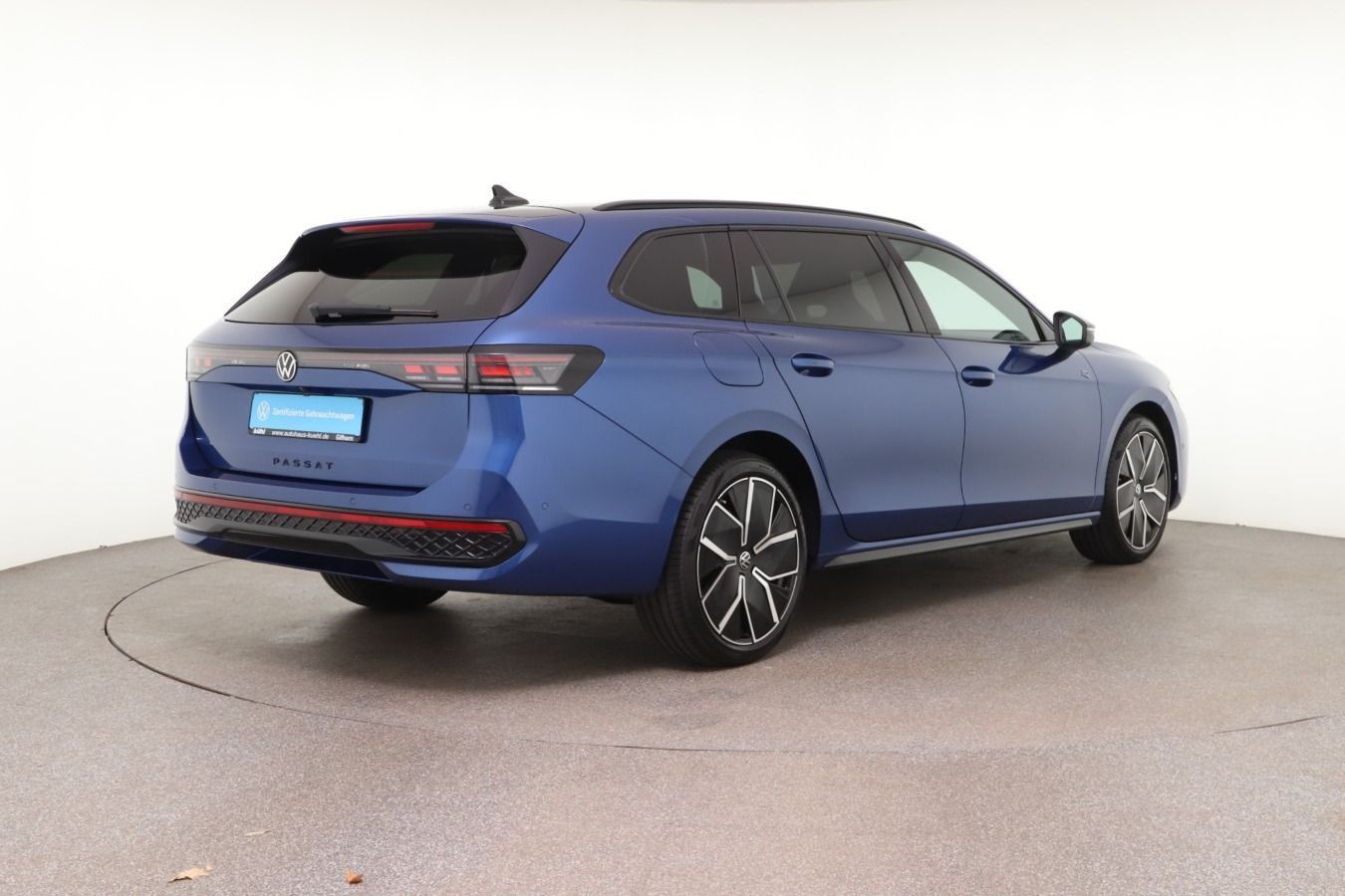 Volkswagen Passat Variant 1.5 TSI eHybrid DSG R-Line IQ.Lig foto 2