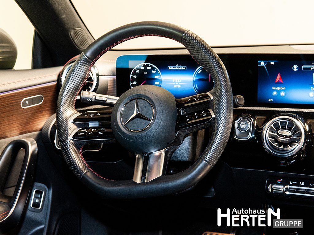 Mercedes-Benz CLA 250 e SB+AMG+PANO+AHK+KEYKESS+R-KAMERA+DAB foto 7