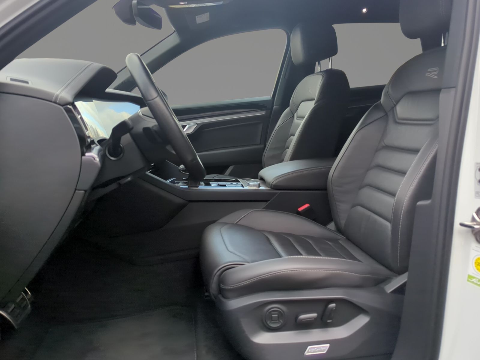 Volkswagen Touareg - Bild 7