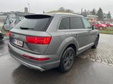 Audi Q7 3.0 TDI quattro 7 Sitze - Audi Q7: Geländewagen