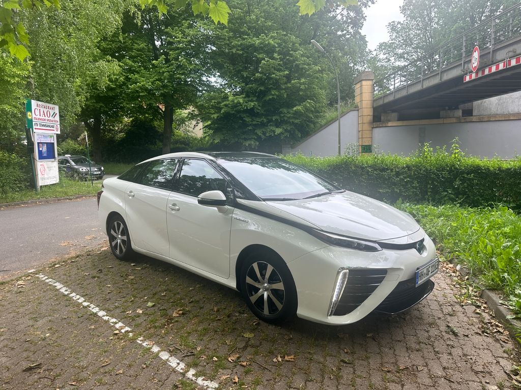 Image of Toyota Mirai