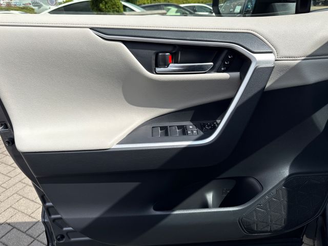 Toyota RAV 4 Hybrid 4×4 Lounge