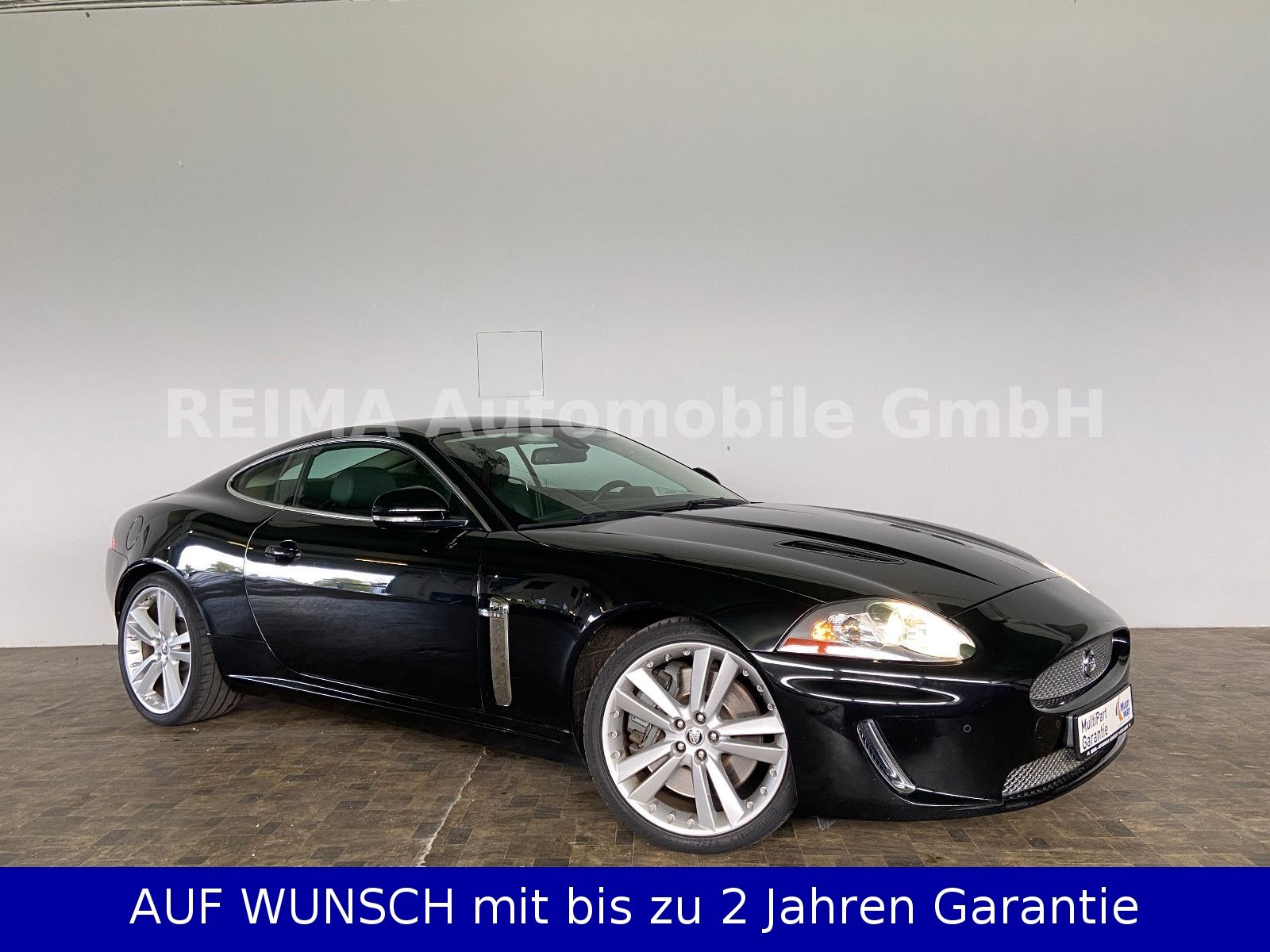 Fahrzeugabbildung Jaguar XKR 5.0 V8 XKR Kompressor Coupé, Leder, Navi