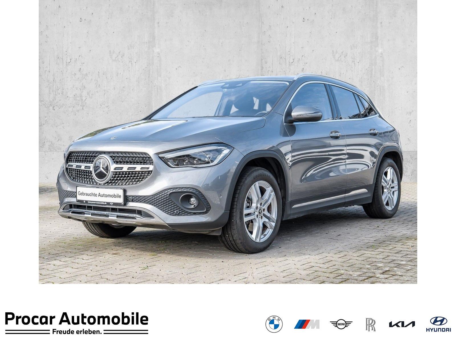 Mercedes-Benz GLA 220 d 4Matic 8G-DTC Progressive Navi+AHK+LED