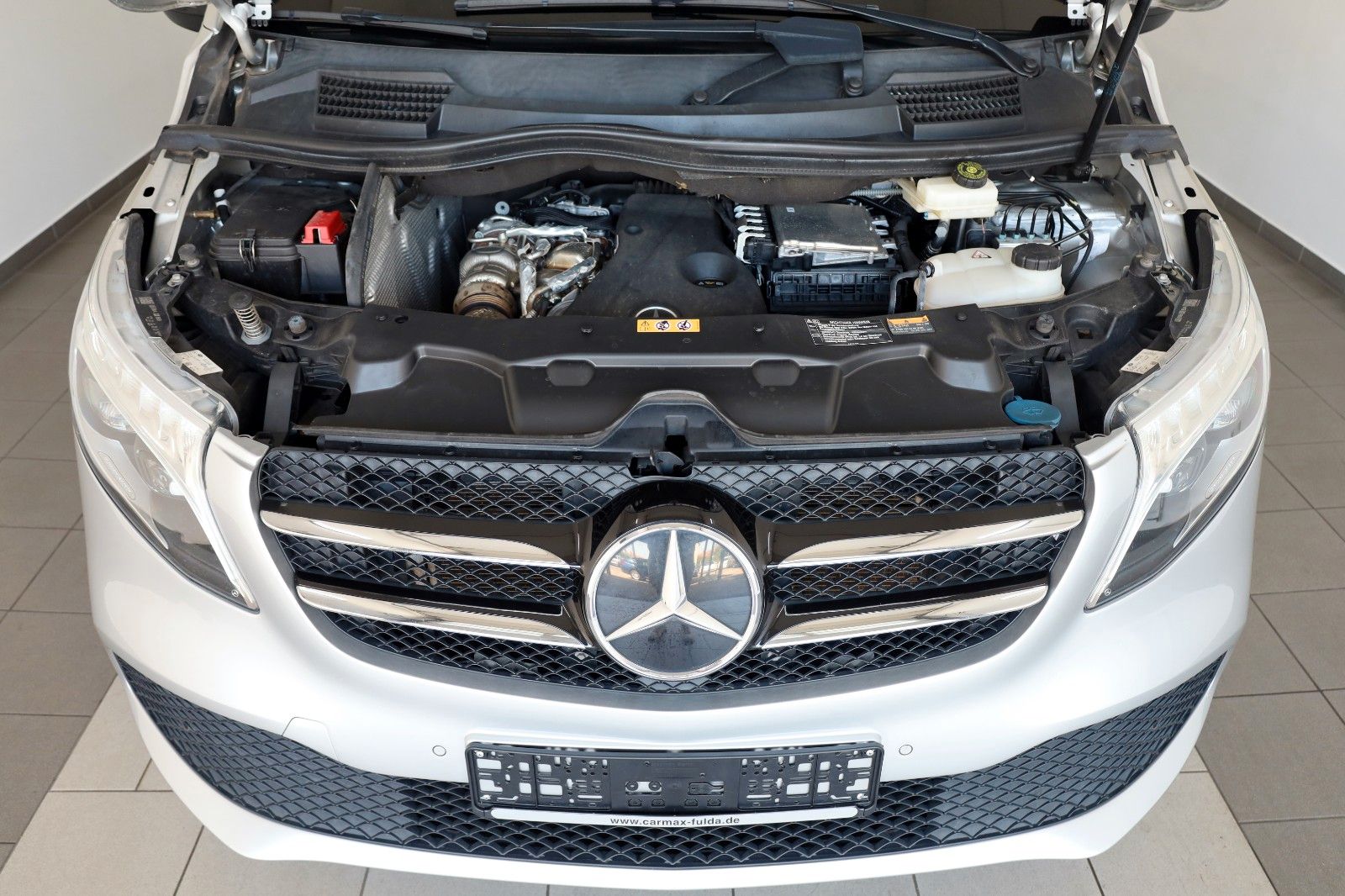 Fahrzeugabbildung Mercedes-Benz V 250d EDITION LANG,7Sitz,Navi,Kamera,ACC,AHK+WR