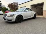 Audi TT Cabrio 1,8T Original Scheckheft To... - Audi TT aus 2000: Roadster