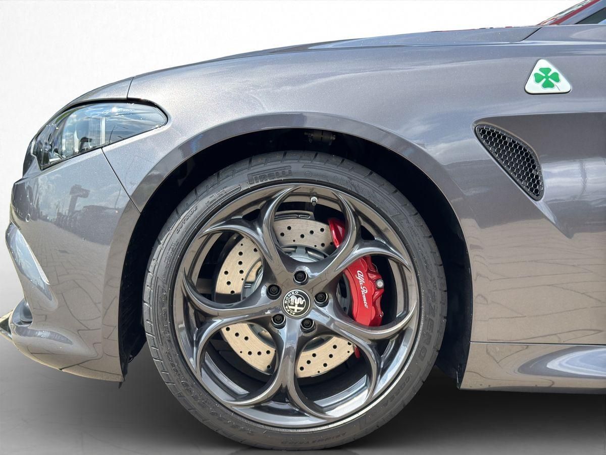 Alfa Romeo Giulia - Bild 10