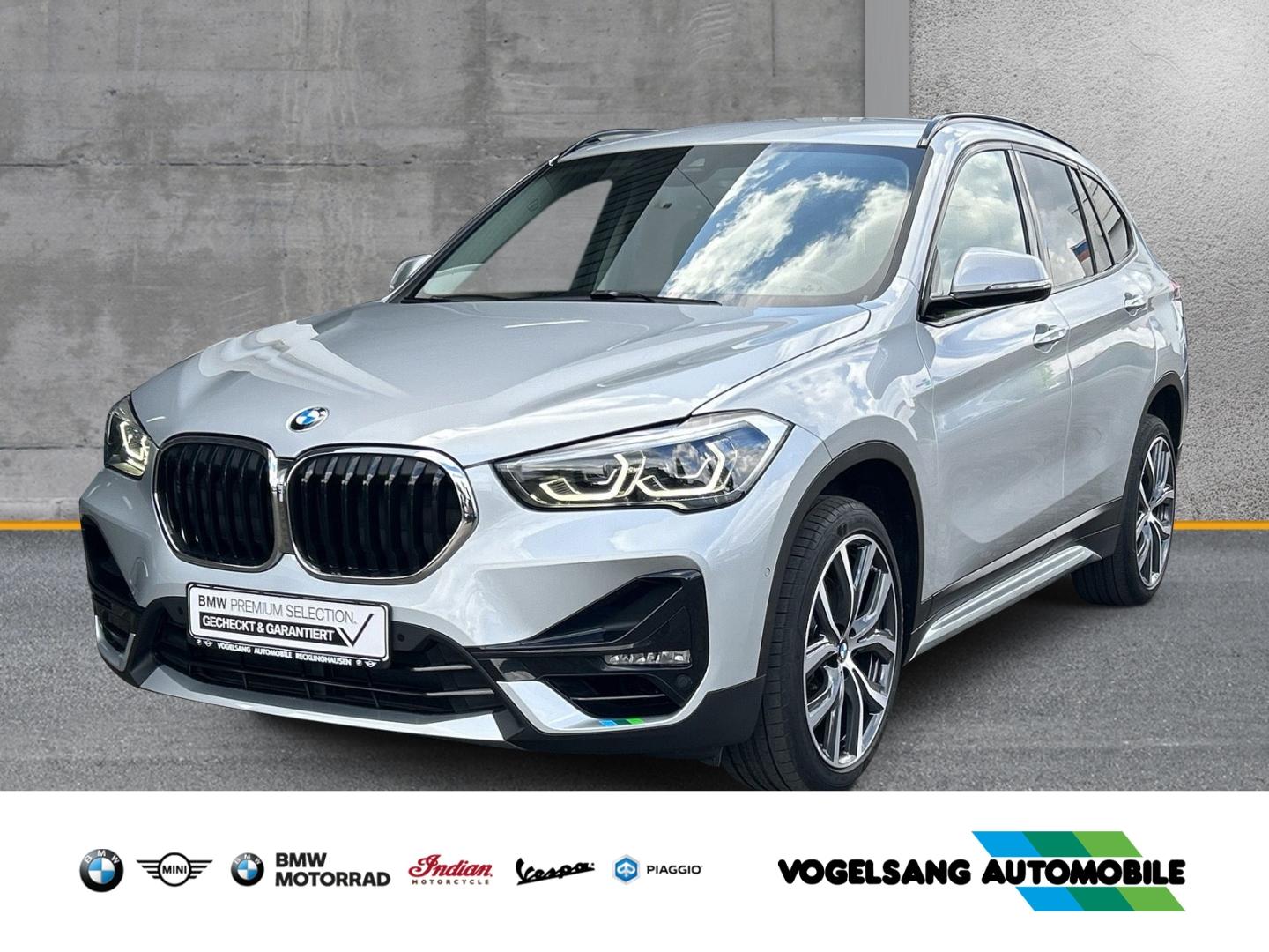 BMW X1 20i xDrive,SportLine,AHK,Rückfahrk.,H&KSound,