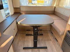 BUERSTNER Premio Plus 410TS-Hubbett-Dachklima-Mover-Markis