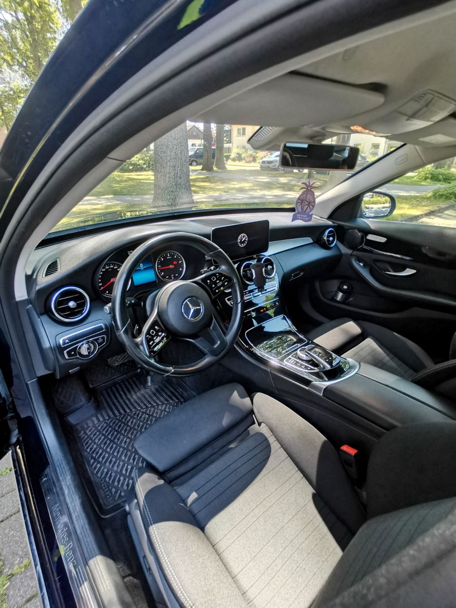 MERCEDES-BENZ Mercedes-Benz C 200 T-Modell Kompi