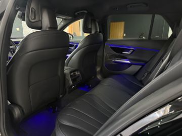 Mercedes E 200 - 8