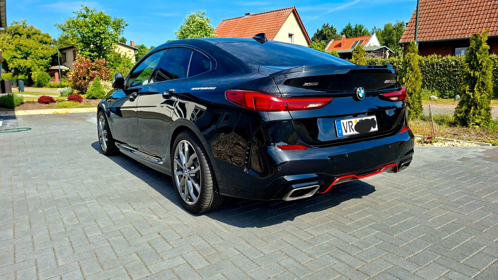 BMW Vollpaket M235i xDrive Gran Coupé Panorama
