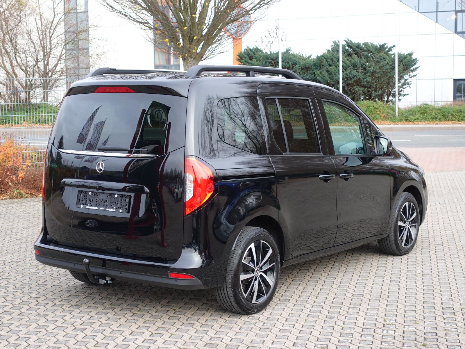 Fahrzeugabbildung Mercedes-Benz T 180 Aut. Progressive AHK MBUX Kamera Premium