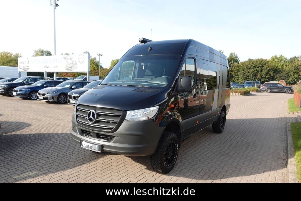 Image of Mercedes-Benz Sprinter