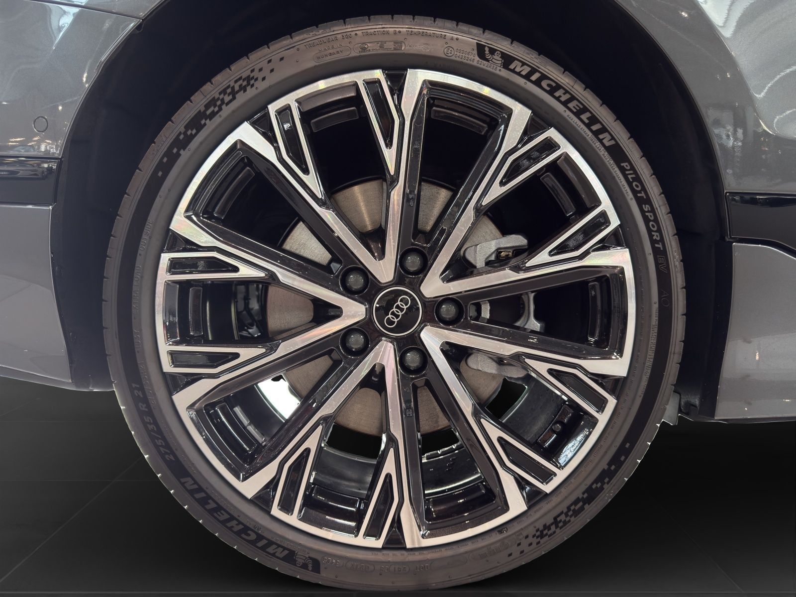Audi A6 e-tron - Bild 7