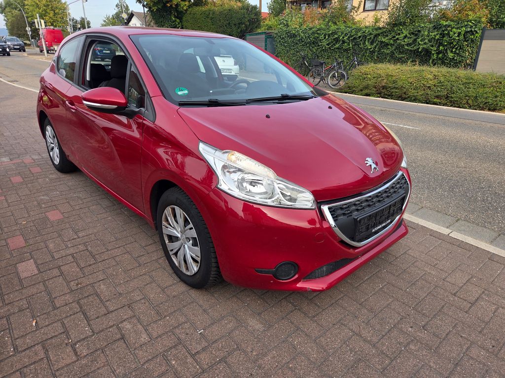 Peugeot 208
