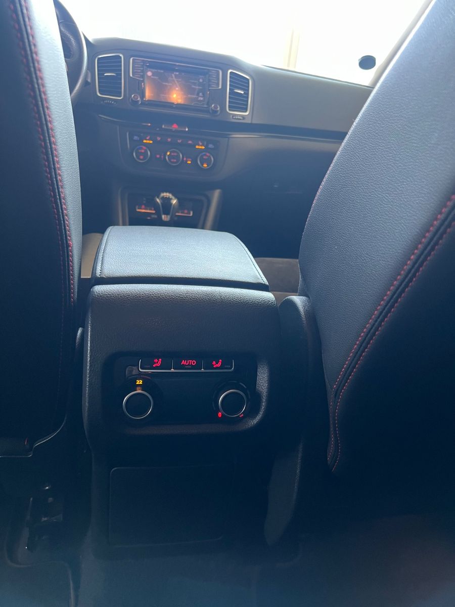 Fahrzeugabbildung SEAT Alhambra 2.0 TDI FR-Line * 7.SITZER *