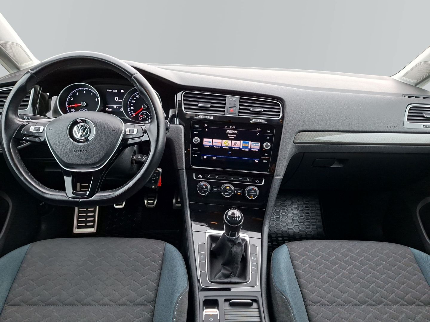 Golf VII Variant 1.0 TSI IQ.DRIVE *Navi*ACC*