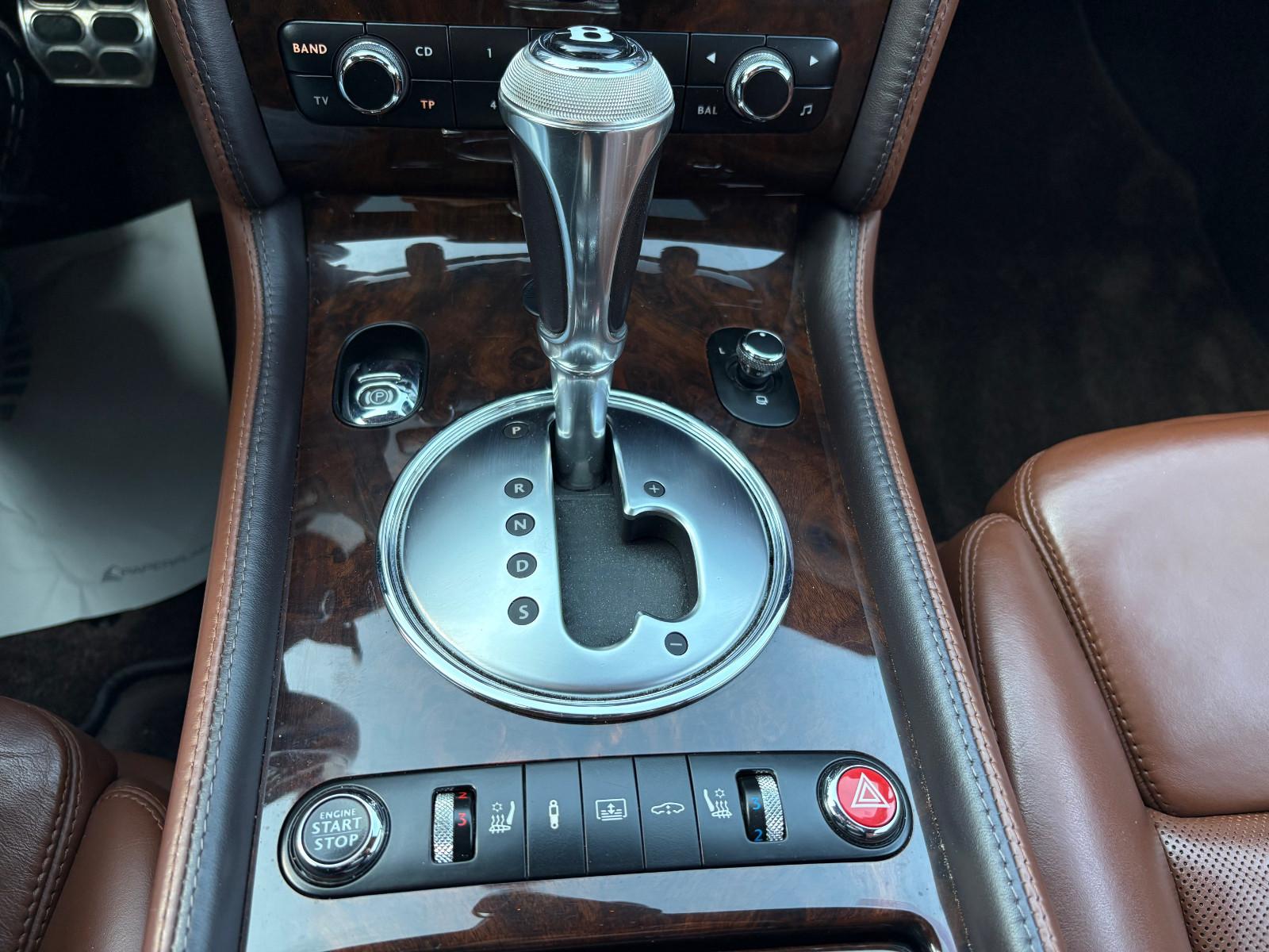Bentley Continental Flying Spur +4x Massage+SD+BRD Fzg.