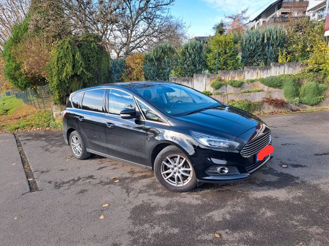 Ford S-Max 2,0TDCi 132kW Business Ed PowerShift B...