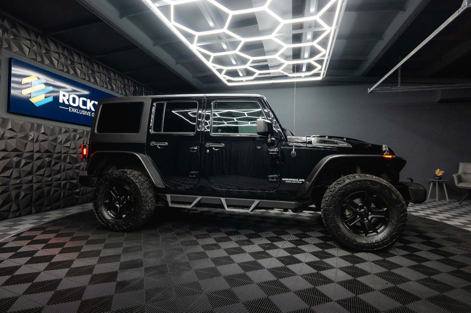 Fahrzeugabbildung Jeep Wrangler 3.6 V6 UNLIMITED SPORT OFFROAD 4x4 LED