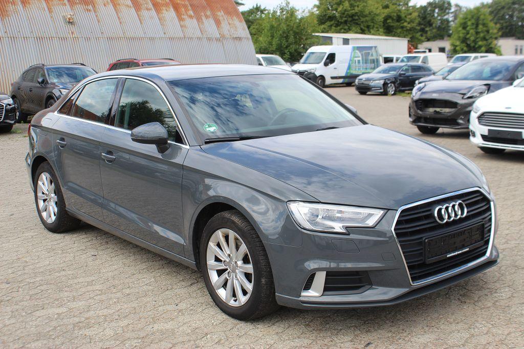 Audi A3 Limousine 30 TFSI Sport Xenon Alu Tempomat