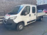 Peugeot Boxer Doka Pritsche L3 140 PS BlueHDi*7-Sitzer* - Peugeot Boxer: 7 Sitzer