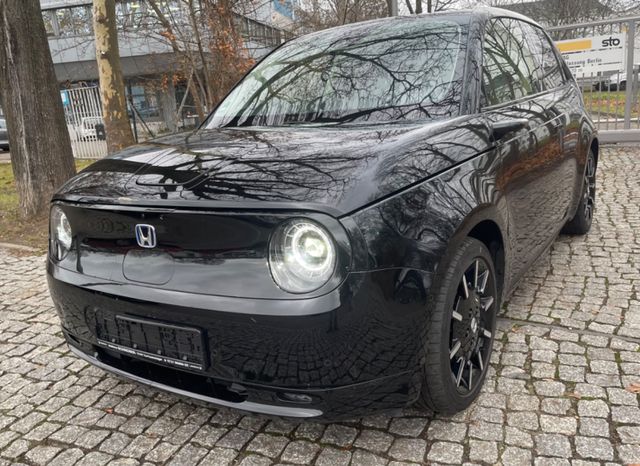 Honda e Advance SCHIEBEDACH 25 TKM