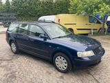 Volkswagen Passat 1.9 TDI - KLIMA - TÜV 09.25 - 1.HAND - Volkswagen Passat aus 2000: Kombi