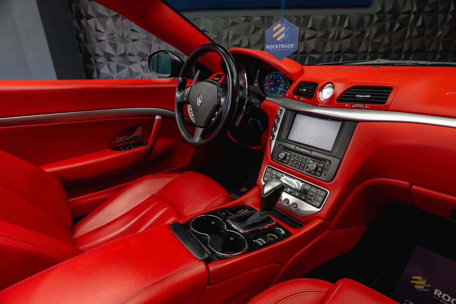 Fahrzeugabbildung Maserati GranCabrio Sport 4.7 V8 Ferrari *Unfallfrei*BOSE