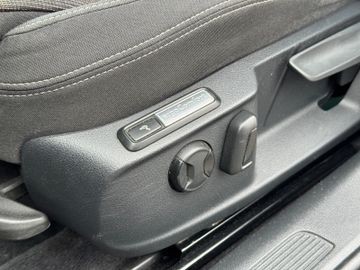 Volkswagen Passat Variant - 12