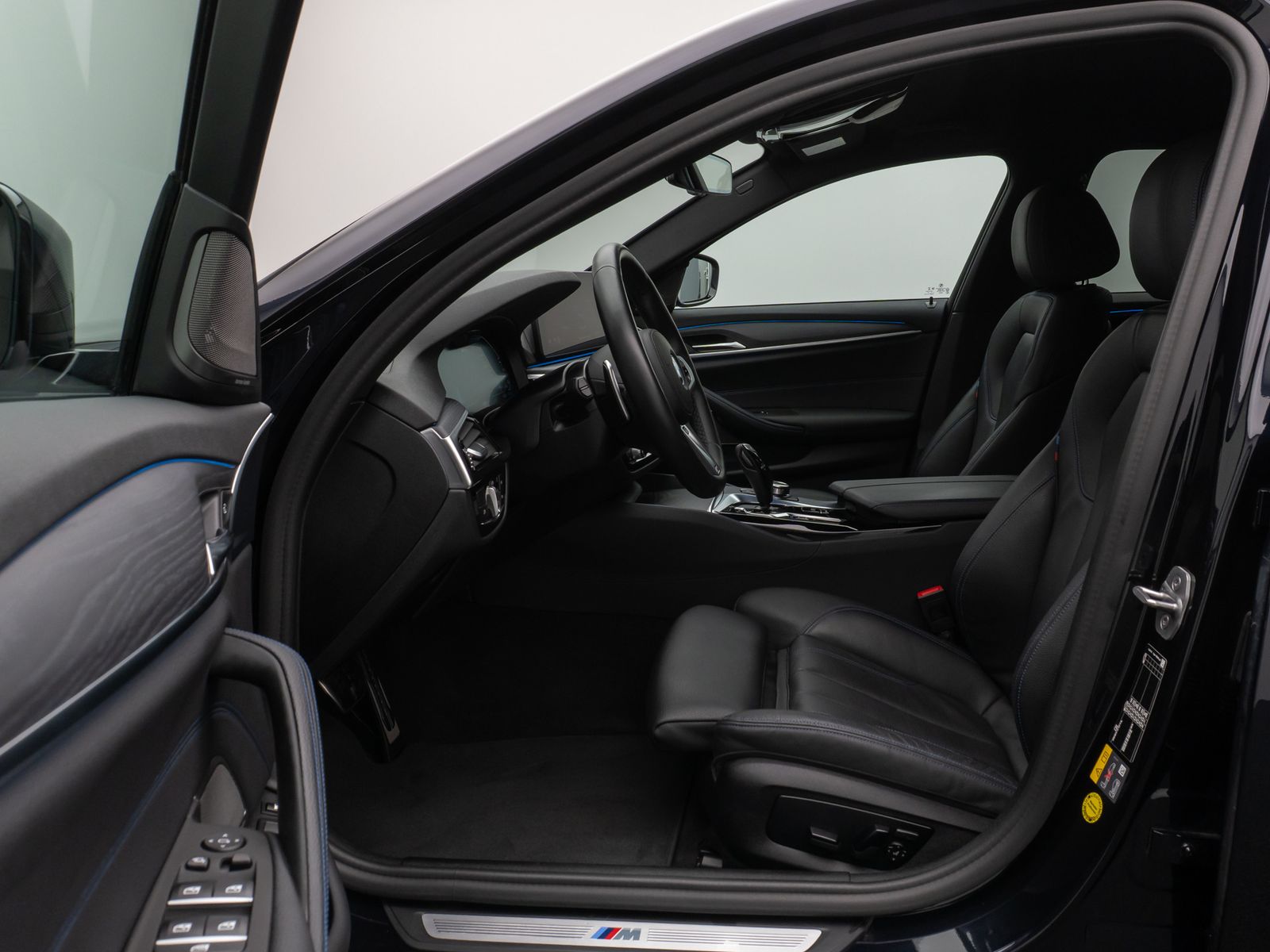 Fahrzeugabbildung BMW 530e xD M Sport Laser 360°HUD DAB H/K ACC Komfor