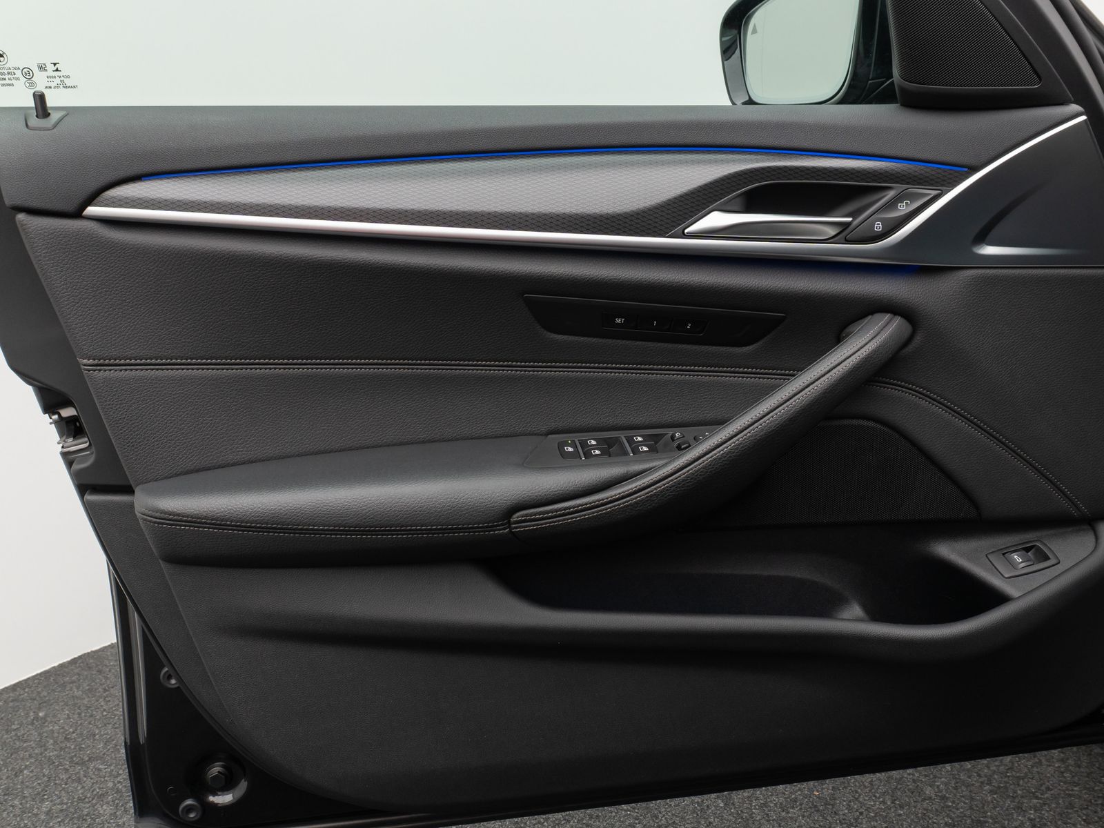 Fahrzeugabbildung BMW 530d  M Sport Panorama Kamera Laser HUD DAB HiFi