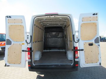 Volkswagen Crafter - 9