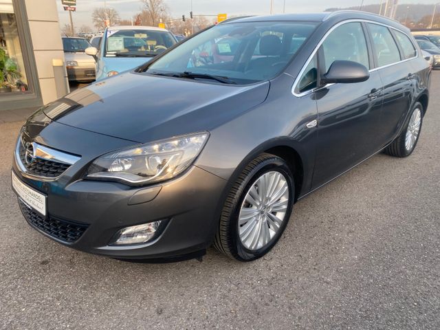 Opel Astra J ST 1.4 T Innovation Xenon Einparkhilfe