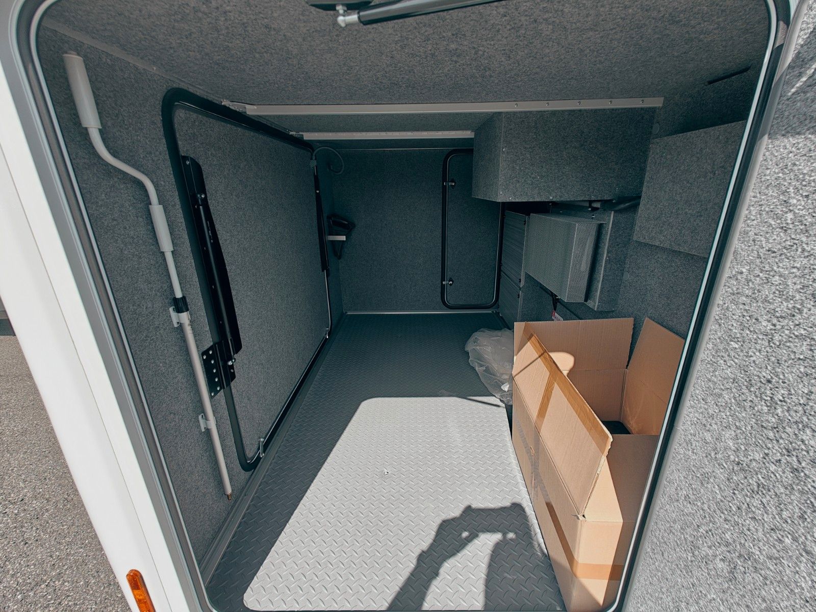 Fahrzeugabbildung Frankia TITAN I - 840 GD 5.5T - NEU! MODELL 2025 - SALE
