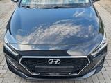 Hyundai i30 cw*R.-CAM*KLIMAA.*ESC*ABS* - Hyundai Unfallwagen