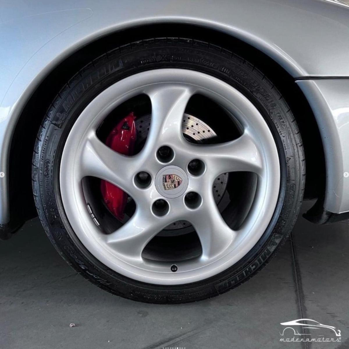 Porsche 911 993 Carrera 4S-RED LEATHER- ALL SERVICES