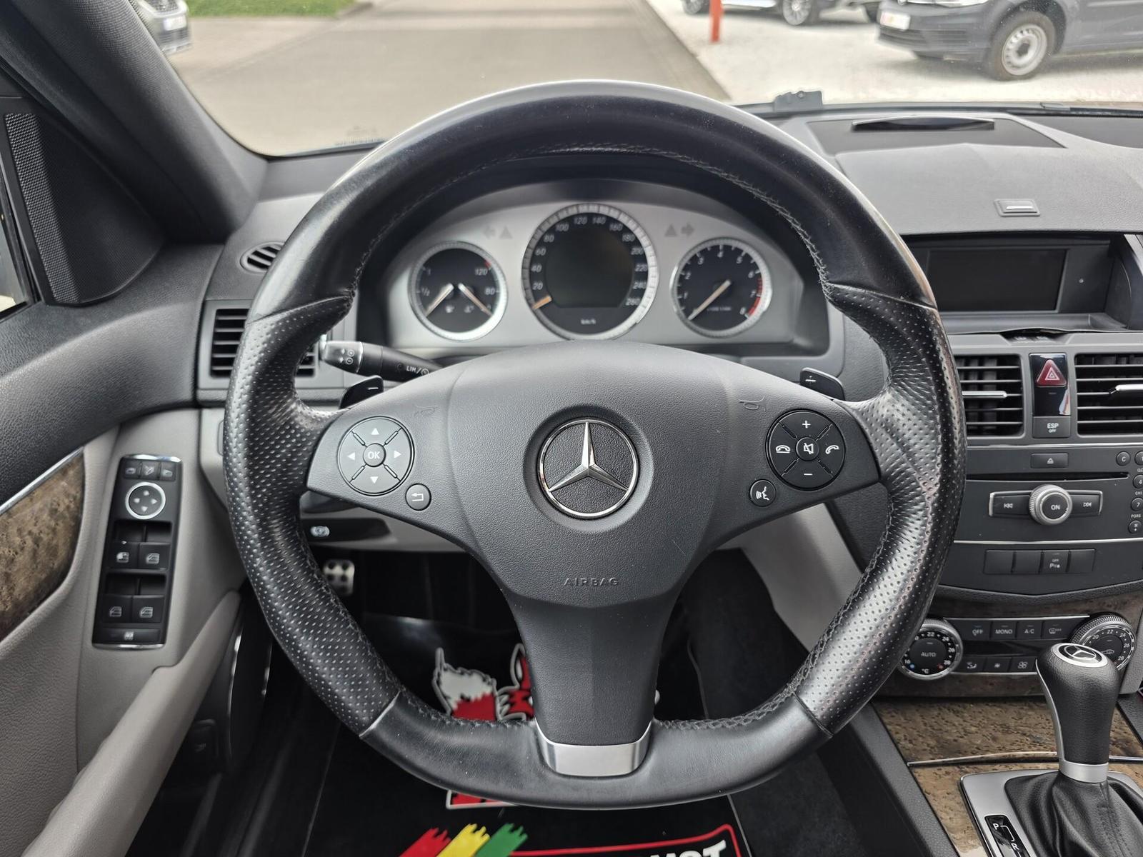 Mercedes-Benz C200 2007 — photo 16