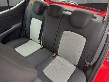 Hyundai i10 Edition+ Sitzhzg+Klima Tüv neu, Bild 19
