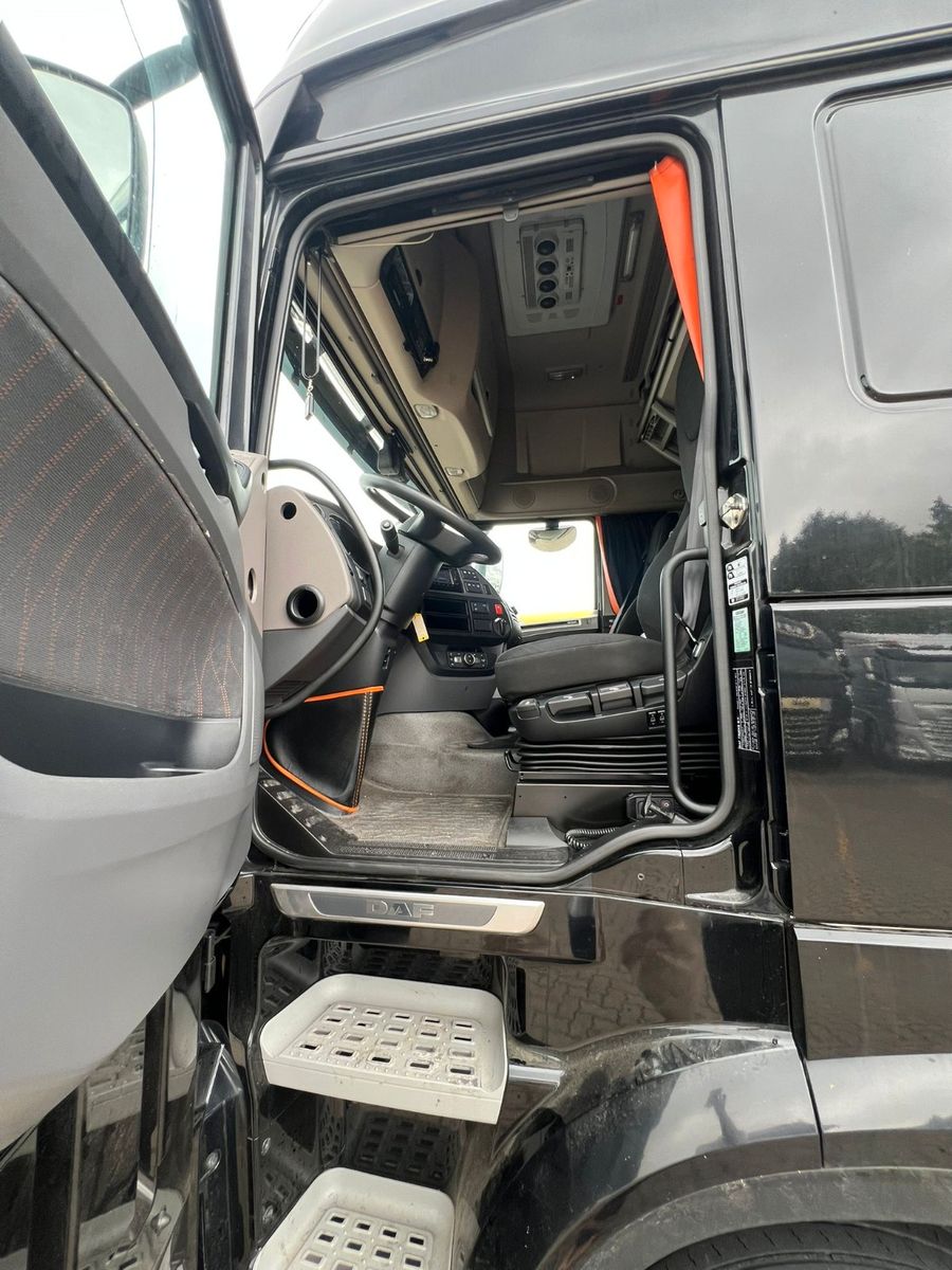 Fahrzeugabbildung DAF XF 530 FT, SSC, Intarder, Bj.2021