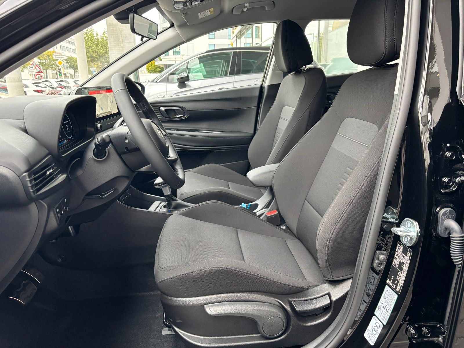 Fahrzeugabbildung Hyundai BAYON 1.0 Trend AT 100PS Navi/Kamera/SHZ!