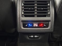 VW Golf VIII Variant #Ahk #Standheizung #Alcantara