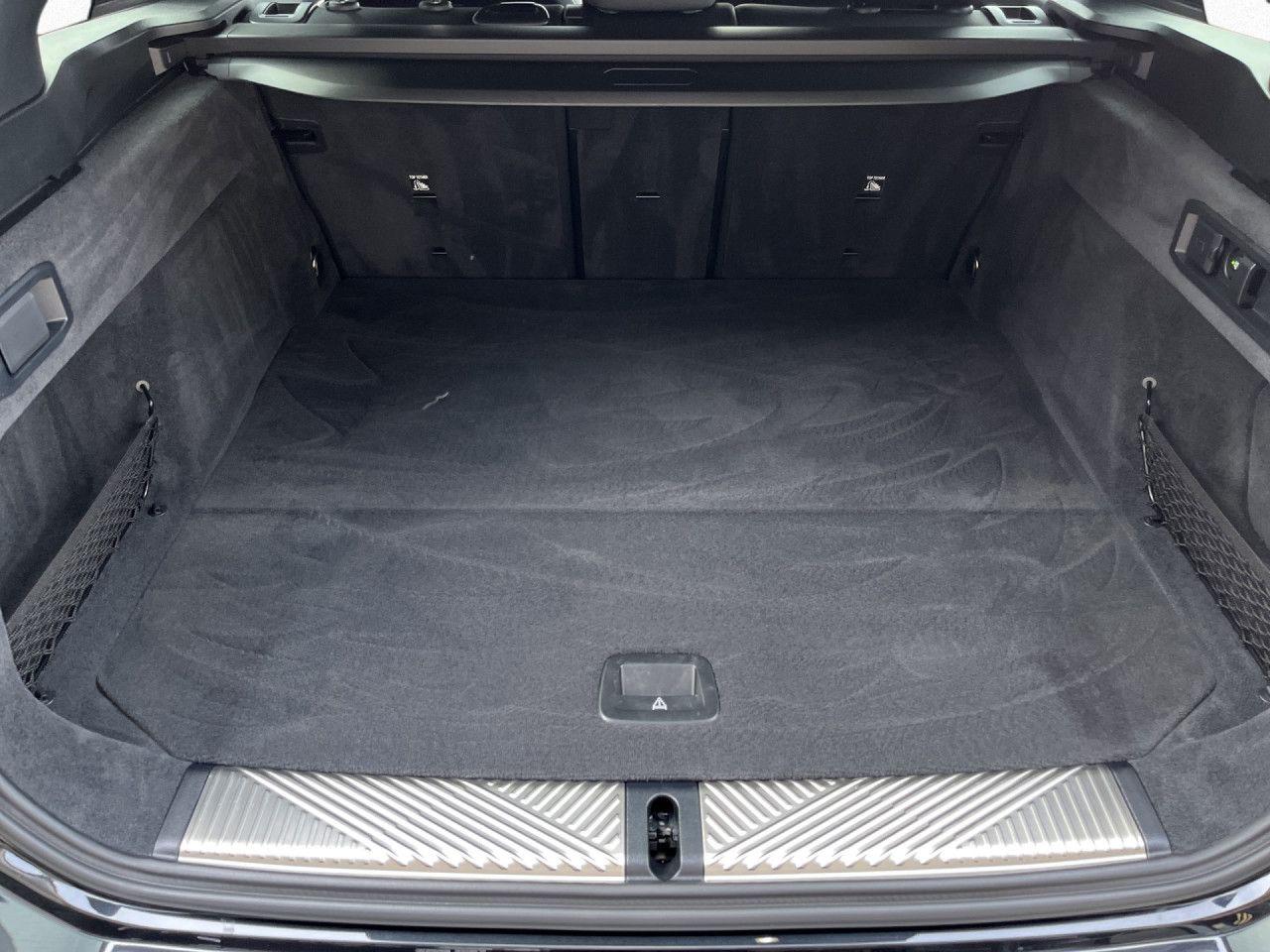 BMW 520d Touring M Sport AHK,STHZ,360°,H/K,HUD,ST
