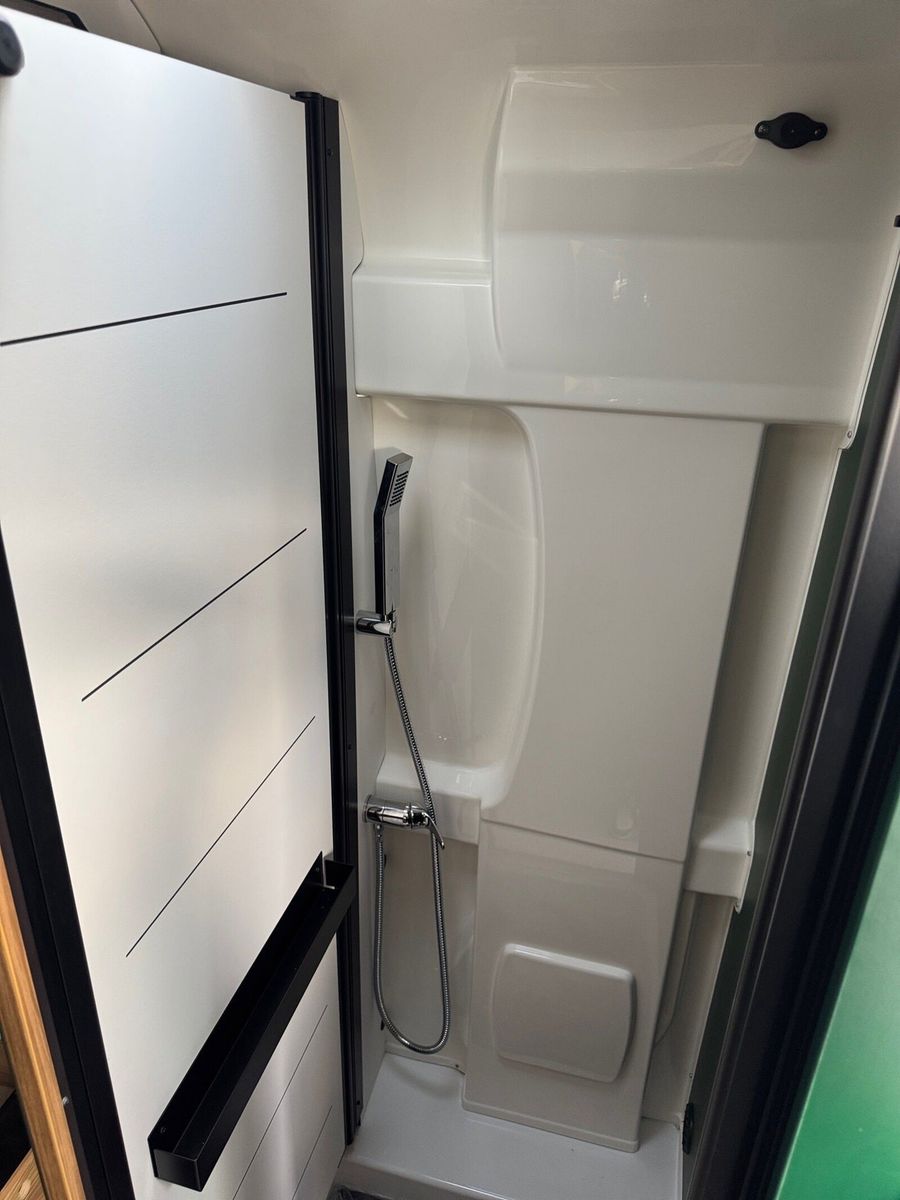 Fahrzeugabbildung Karmann Dexter 581 140 PS und Concept Paket
