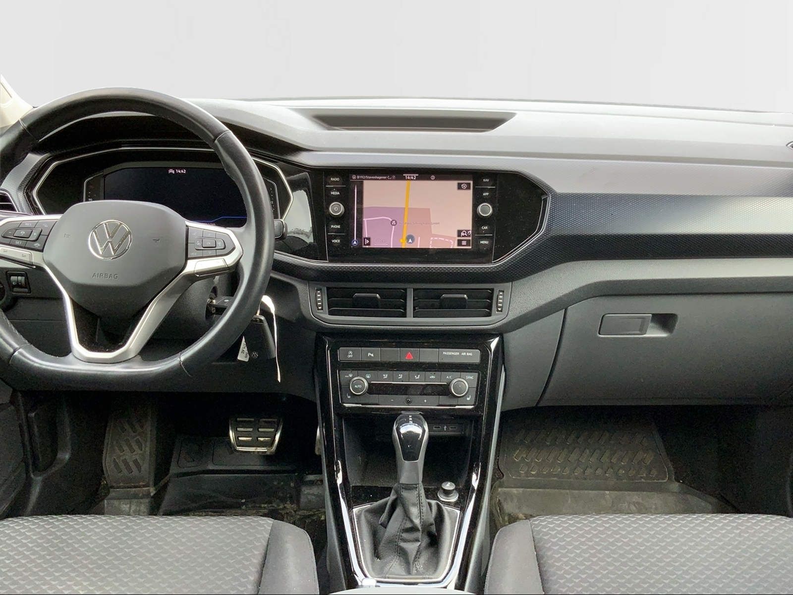 T-Cross 1.0 TSI United OPF RFK,SHZ,NAV,ACC