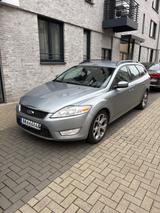 Ford Mondeo 2,0TDCi 120kW Black Magic Turnier Pow... - Ford Mondeo: Black Magic