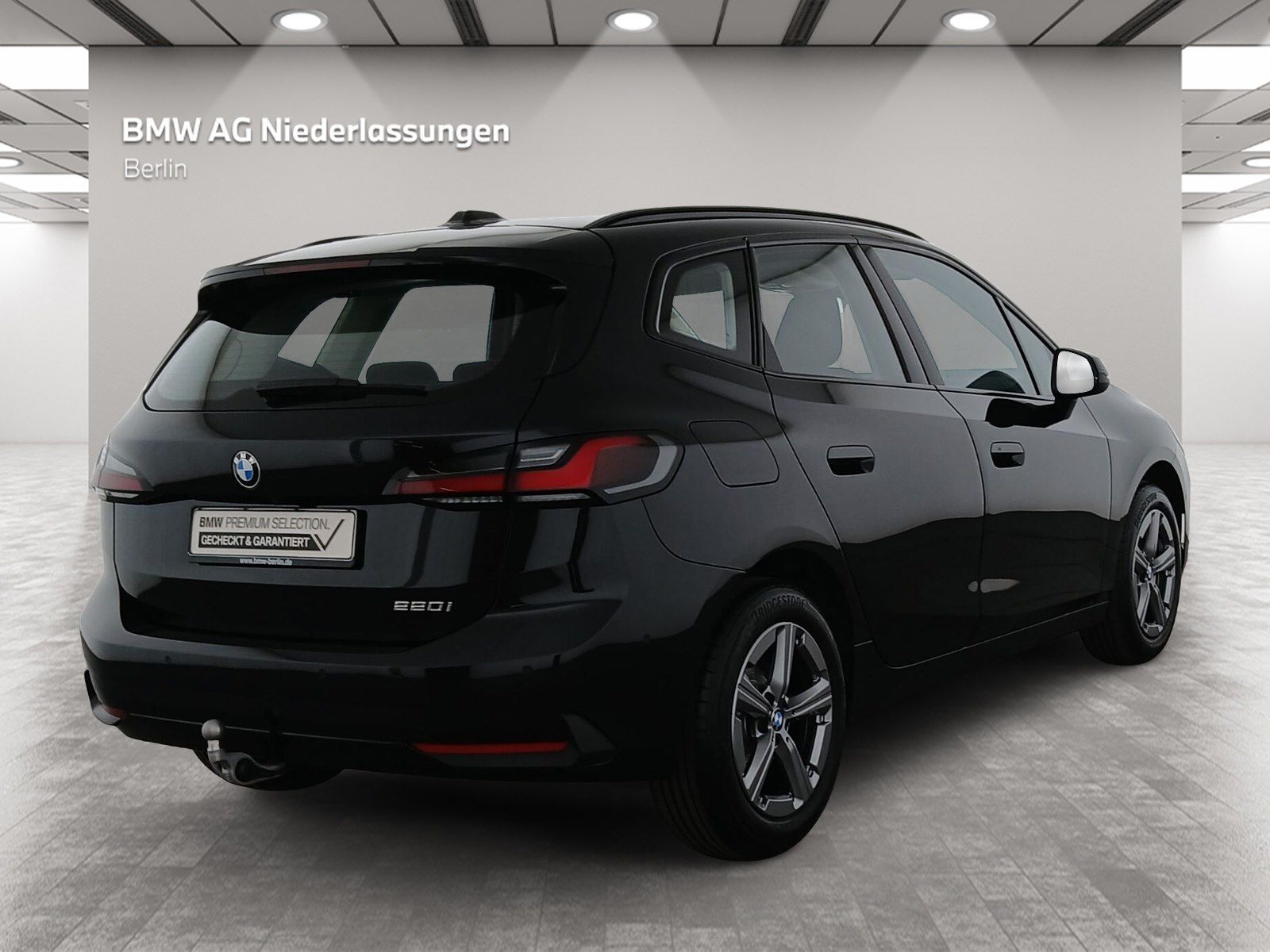 BMW 220 Active Tourer - Bild 3