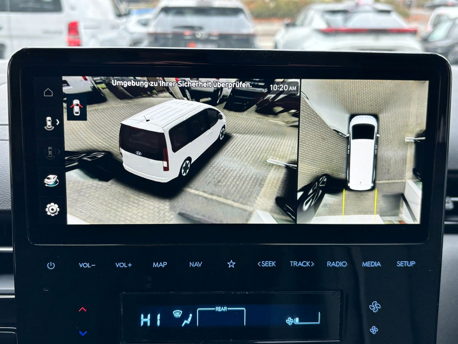 Fahrzeugabbildung Hyundai Staria HEV Trend 225PS Park-/Shuttle-Parket !